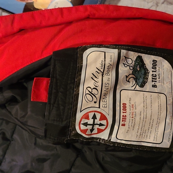 Jacket - Picture 12 of 12